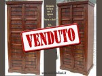 armadio-con-bastone-appendiabiti